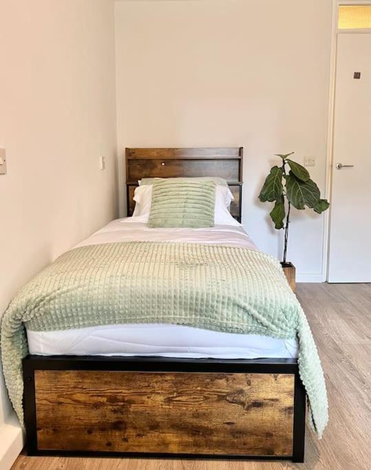 Gorgeous Flat 10 Min Walk To Stadium Free Parking London Eksteriør bilde