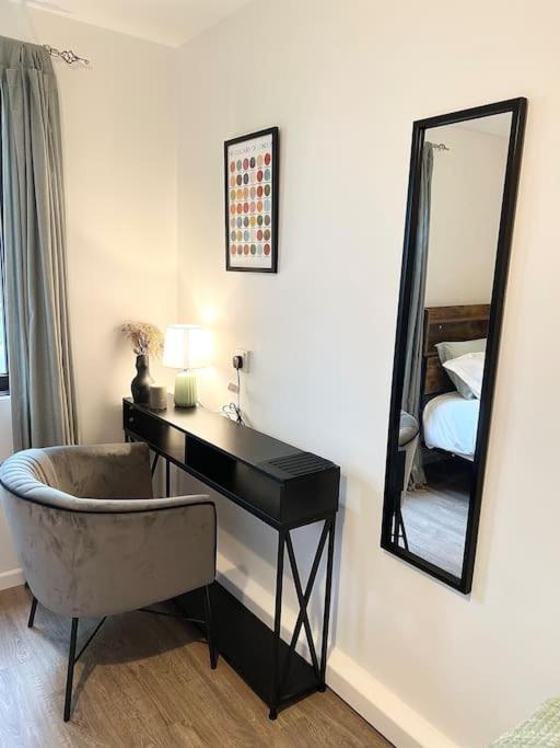 Gorgeous Flat 10 Min Walk To Stadium Free Parking London Eksteriør bilde