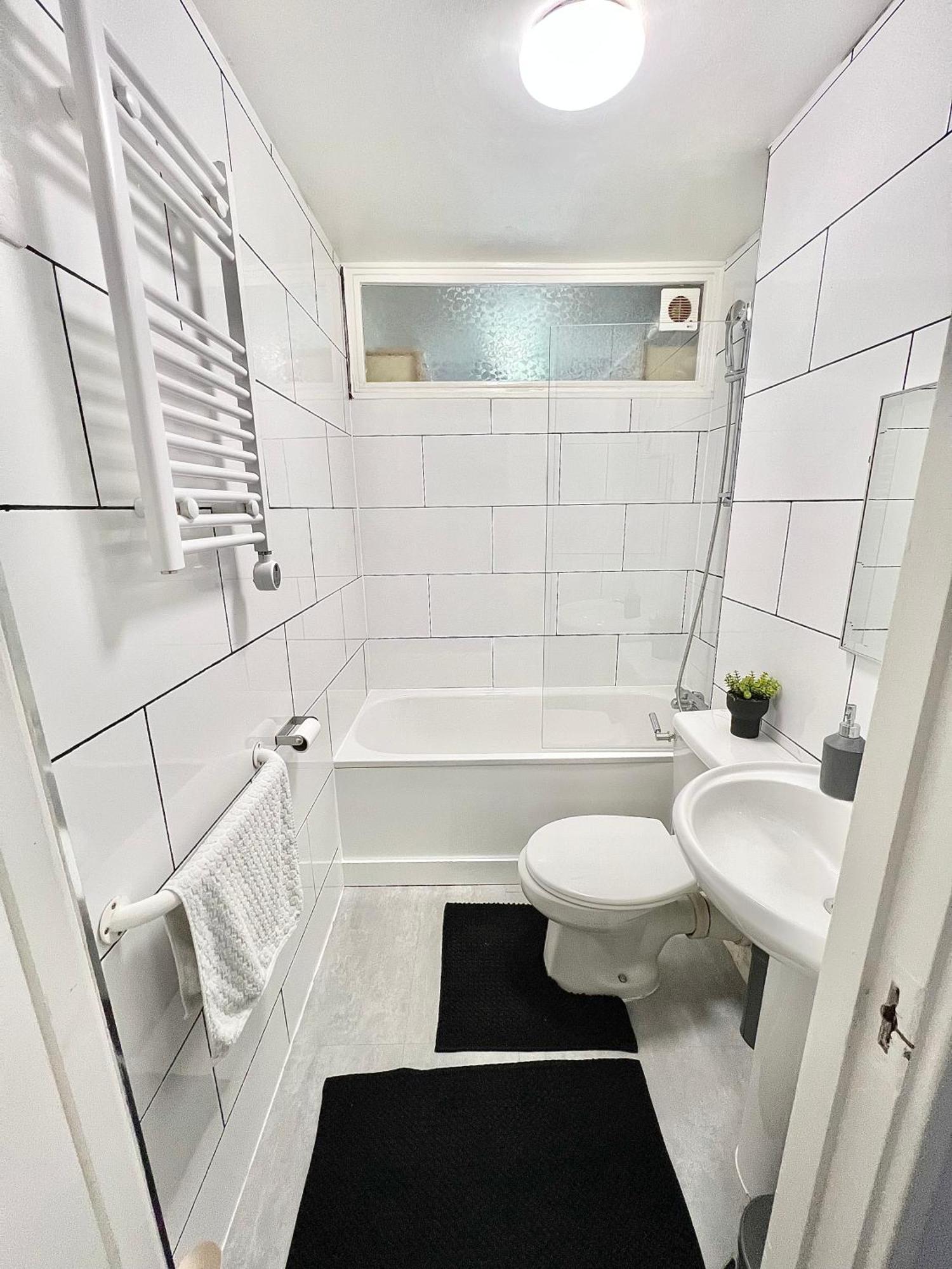 Gorgeous Flat 10 Min Walk To Stadium Free Parking London Eksteriør bilde